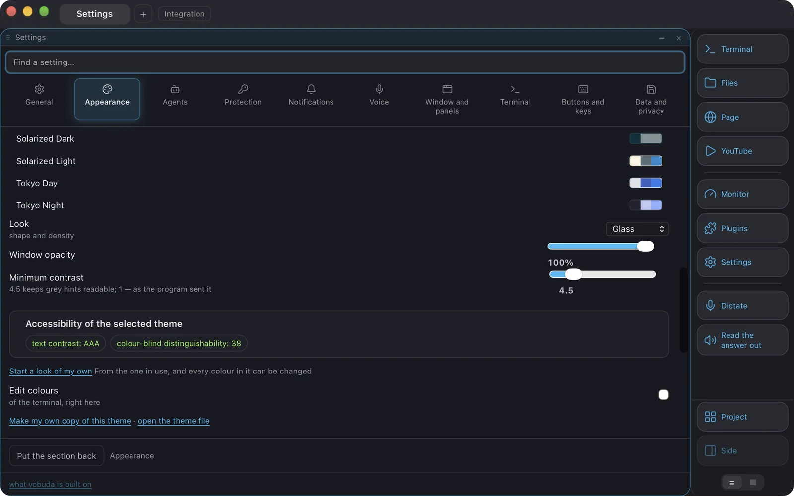 The settings screen at Appearance: the end of the theme list, the look, window opacity and minimum contrast, and the accessibility readout for the selected Accessible theme: text contrast AAA and a colour-blind distinguishability score